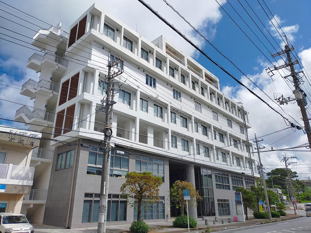 名護市商工会でのジーパイ弁当販売